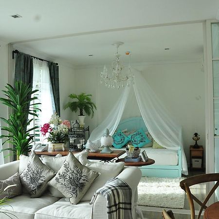 Summer Hua Hin Condominium Room photo