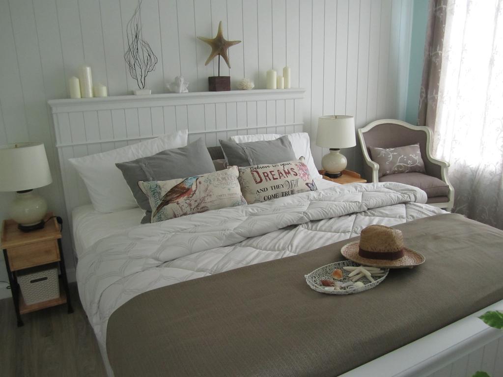 Summer Hua Hin Condominium Room photo