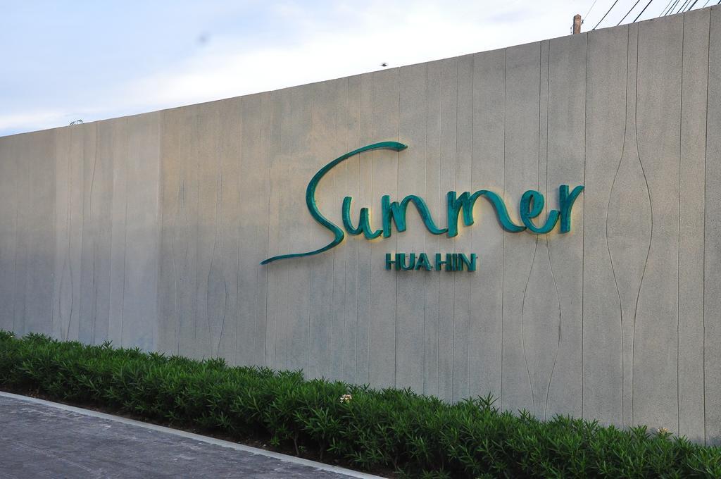 Summer Hua Hin Condominium Room photo
